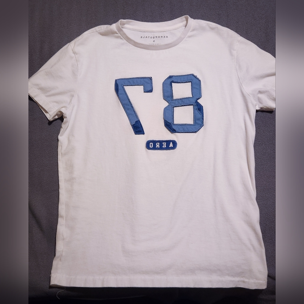 Aeropostale T-shirt